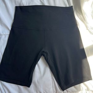 Lululemon align 6’ shorts
